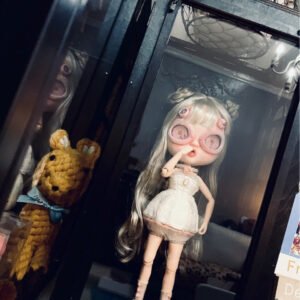 Blythe BJD dollhouse SHOW ROOM for blythe/ bjd DOLL SHOWCASE/DISPLAYCASE/CARRYCASE08