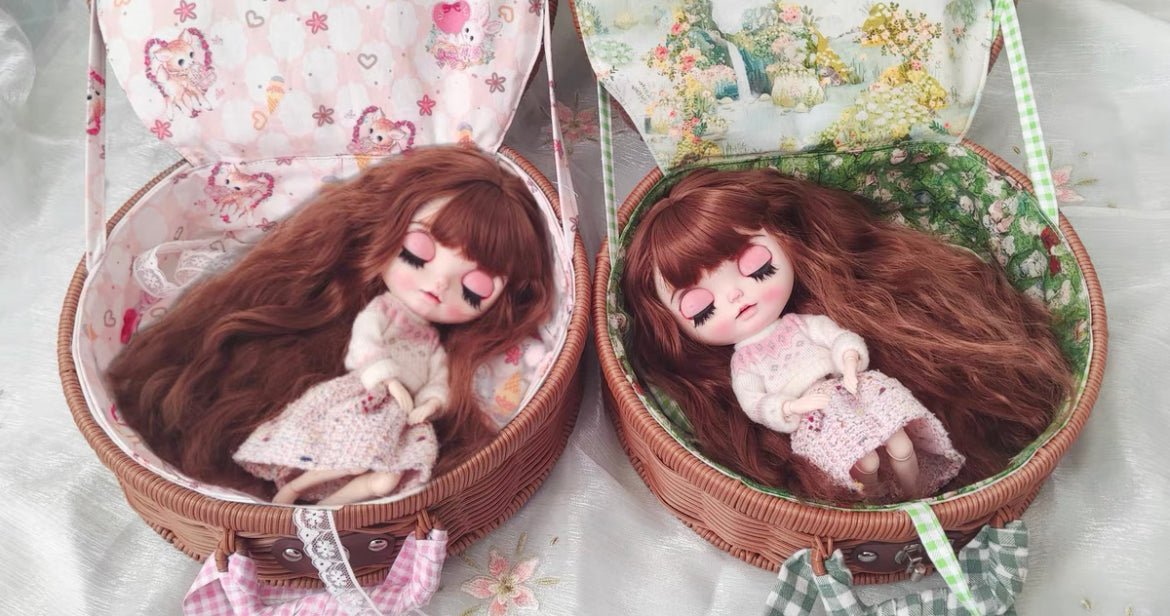 BLYTHE BJD Doll Handcrafted Handmade SHOWCASE/DISPLAYCASE/CARRYCASE FOR 1/6 BJD BLYTHE DOLL03 29CM*26CM*12CM - Image 3