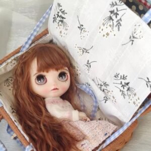 BLYTHE BJD DOLL travel bag for Blythe Protective For 1/6 BJD BLYTHE OB24 Handcrafted Handmade SHOWCASE/DISPLAYCASE/CARRYCASE04 26CM*16CM*11CM